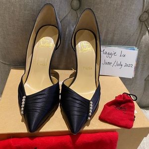 Christian Louboutin Satin Pump 37.5